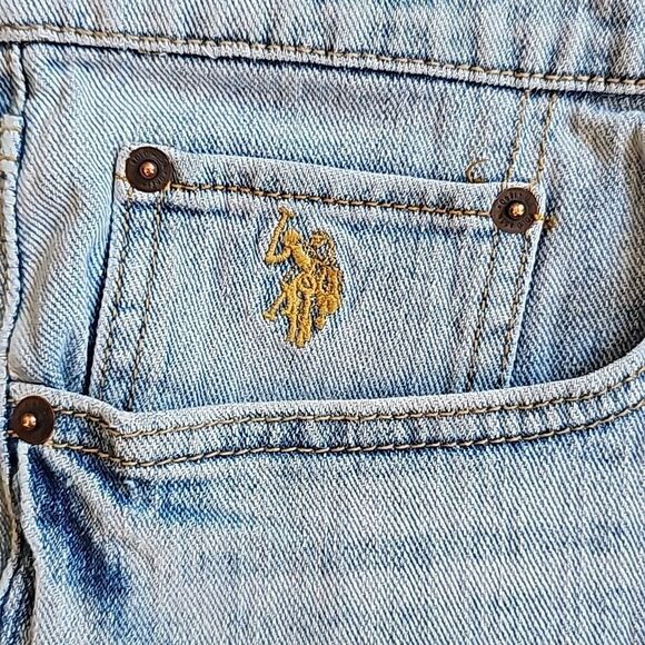 U.S. Polo Assn. Light Blue Jean Shorts - Picture 3 of 15